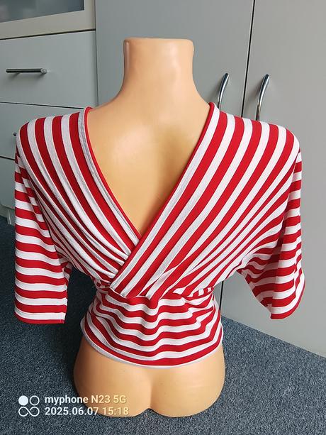 Tričko - crop-top vel "univerzální", 