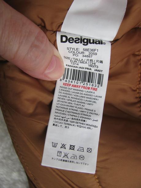 Zimní šedočerná skvělá bunda s kapucí desigual, desigual,164