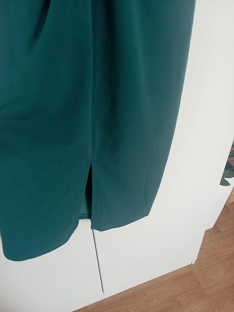 Nabírané šaty s rozparkem lesní zeleň, gate,38 / m