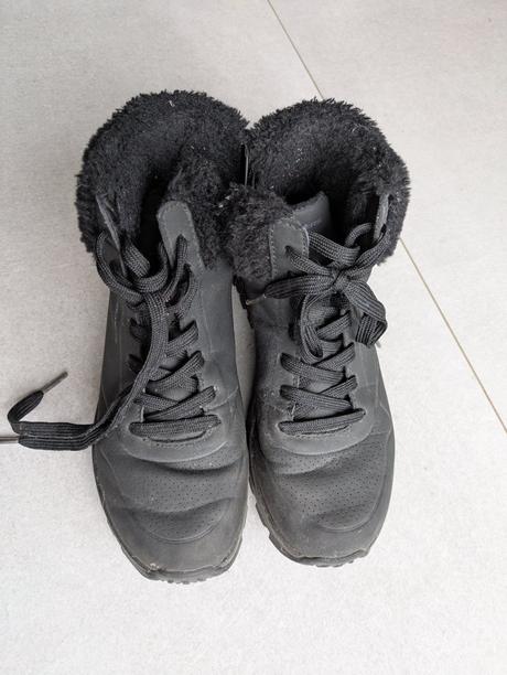 Zimni boty, skechers,37