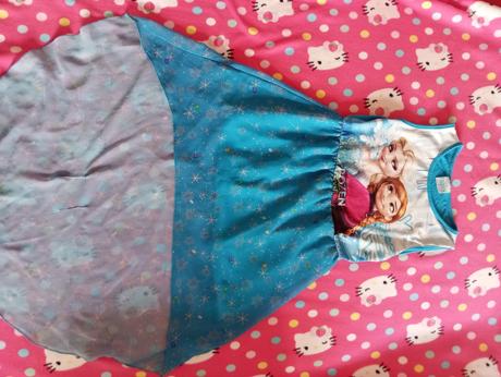 Šaty s vlečkou,3roky, disney,104