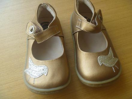 Nové barefoot zlaté baleríny s ptáčkem vel. 24, 24