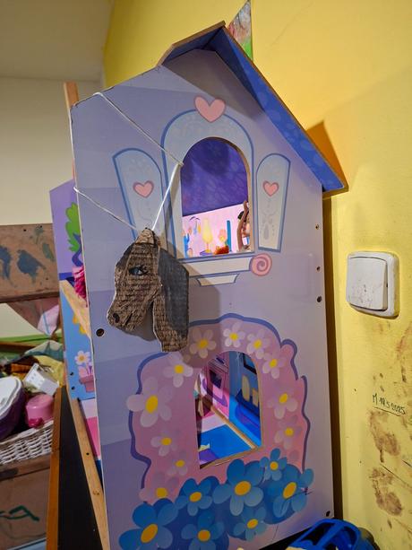 Domeček pro panenky,