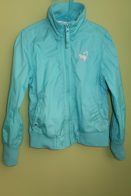 Modrá bunda, c&a,140