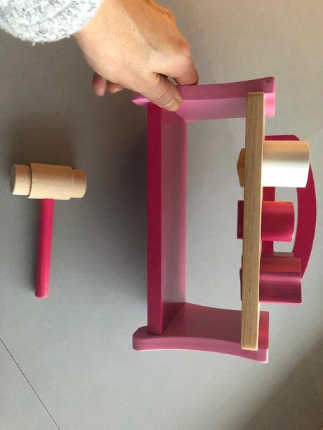 Dřevo růžová zatloukačka s myškou zn.woody, 