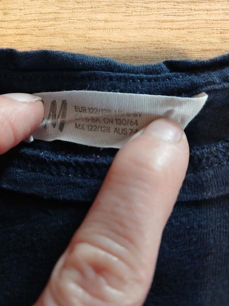 2x měnící tričko motýl hm vel. 110/116, h&m,116