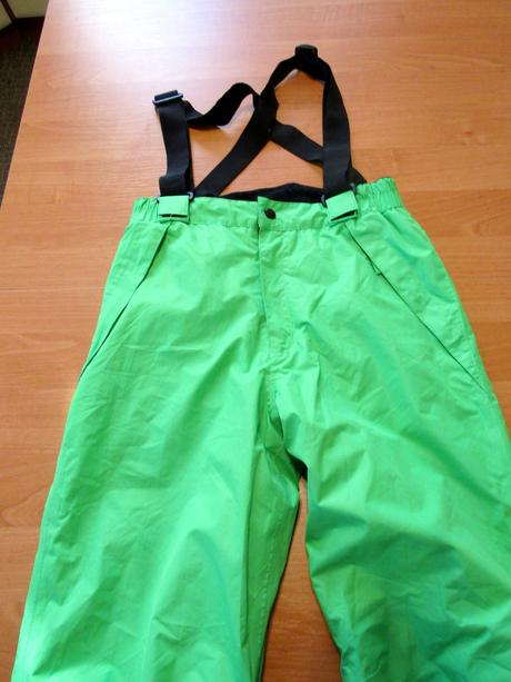 Zelené lyžařské kalhoty vel 146-152, 152