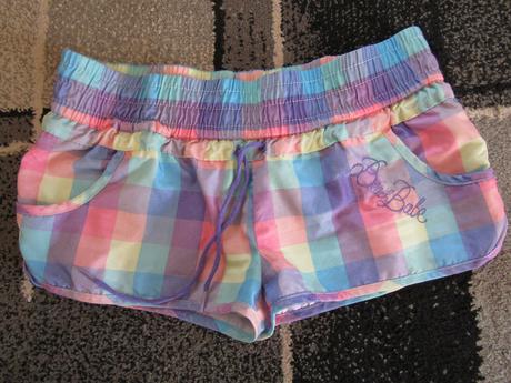 Kraťasy pro holku vel.s, s