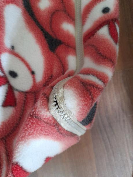 Fusak červený medvídkový s vadou, 