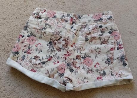 Květované kraťasy, amisu,34