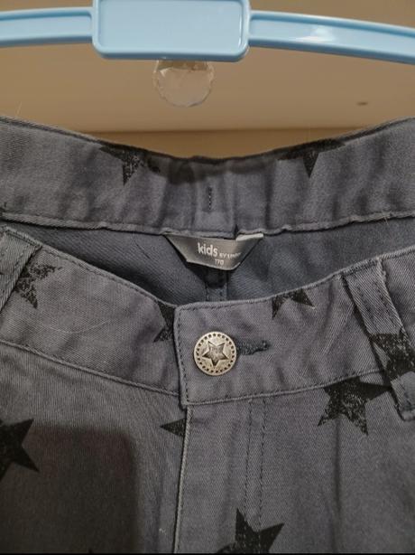 Krátké kraťasy šortky lindex s hvězdičkami 170/xs, lindex,176