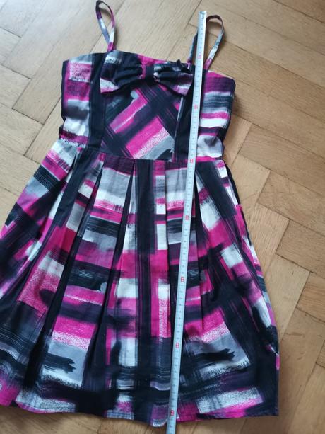 Šaty dívčí šaty vel. 128 / 134, 128