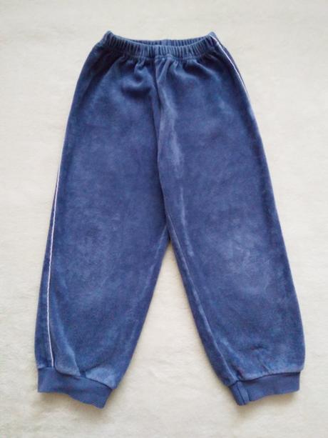 Tepláky modré velurové, 104