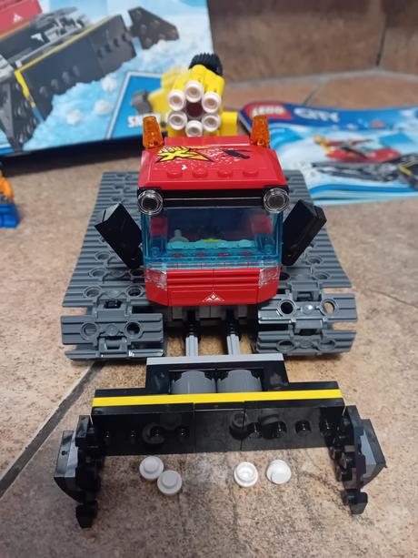 Lego city 60222 rolba s lyžařem, 