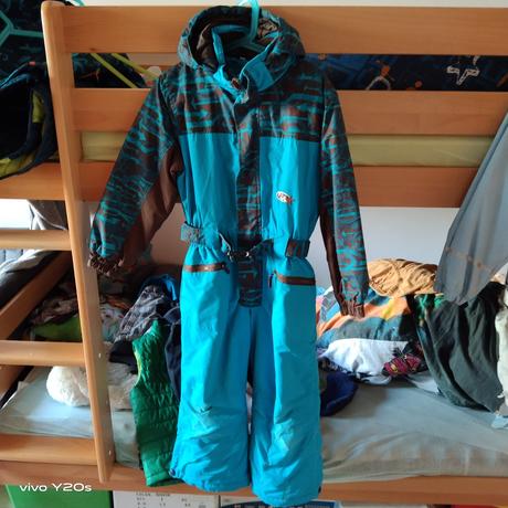 Zimní kombineza, c&a,122