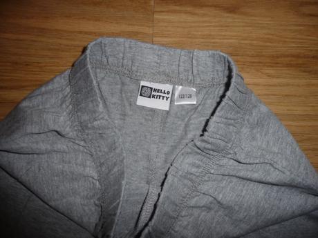 Šedé kraťasy hello kitty na 6-8l- vel.122/128, 122