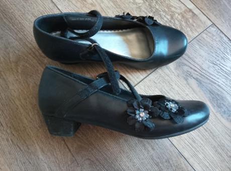 Boty s podpatkem vel.36, 36
