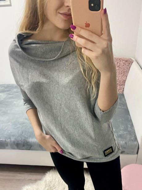 Halenka / pulover s netopýřími rukávy,