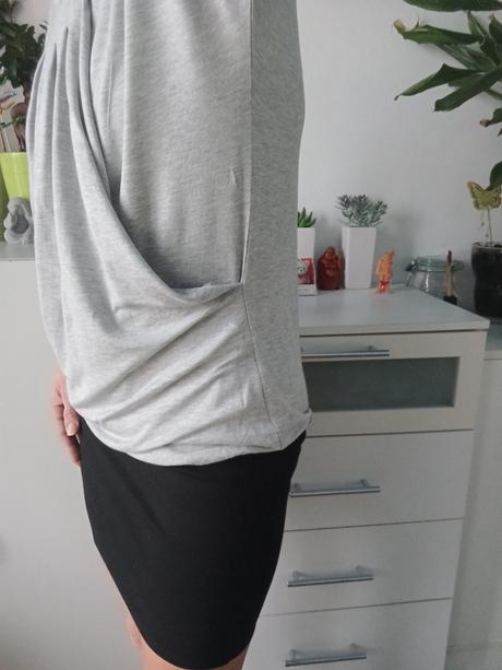 Šaty zn."colline" vel."34/36" oblékne i větší vel, 36