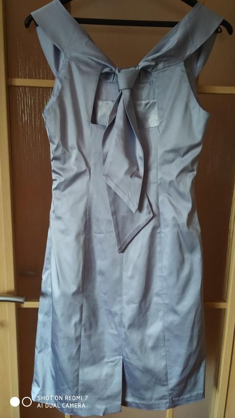 Společenské šatičky, s