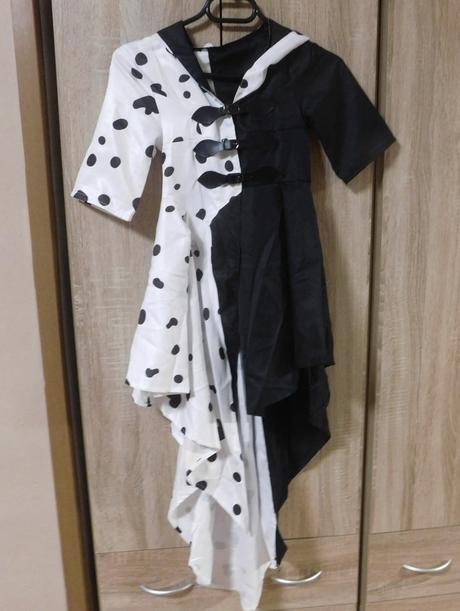 Kostým 101 dalmatinů-cruella vel.152/164, 