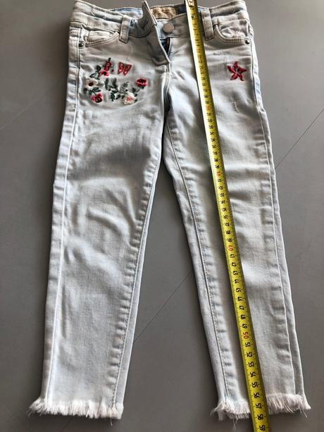 Džíny next 4 roky vel.104 cm výšivka kytka motýlek, next,104