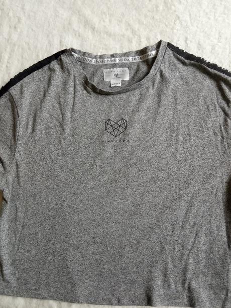 Tričko crop top vel.m, m