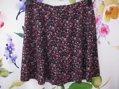 Letní mini sukně s drobnými kvítky, miss selfridge,40