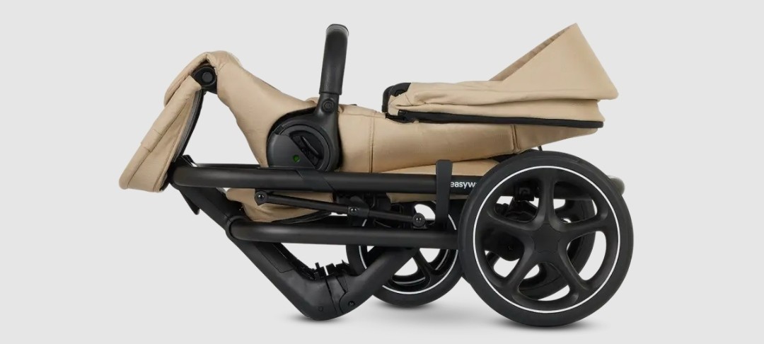 Nový kočárek Easywalker Jimmey. Nový kočárek Easywalker Jimmey.