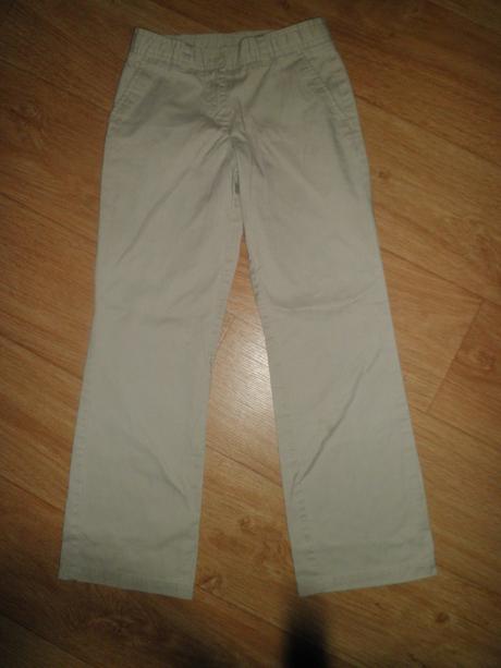 Kalhoty velikost 14, 152