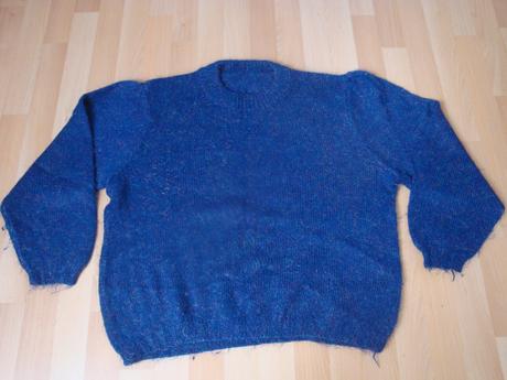 Ručně pletený zimní svetr - modrý, vel. m/l, m