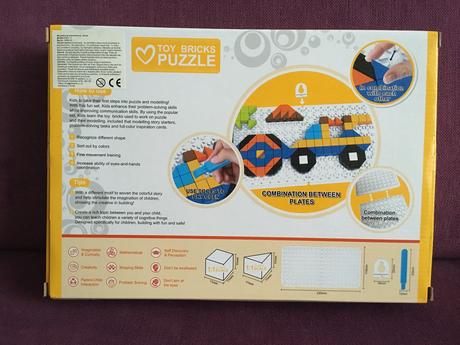 Skládačka - puzzle - stavebnice - obrázky,