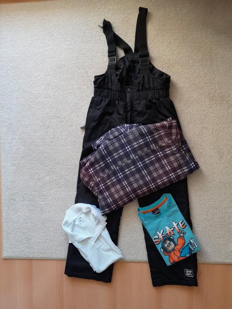 Zimní set, vel. 134/140, c&a,140