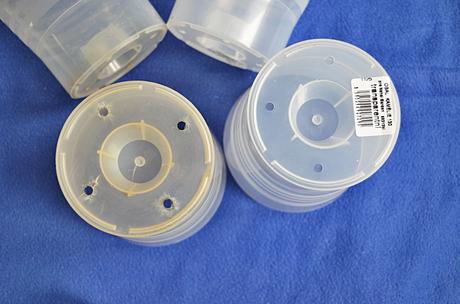 Květináč na orchidej,