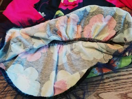 Krásná nová tunika pro slečnu 98-104, 98