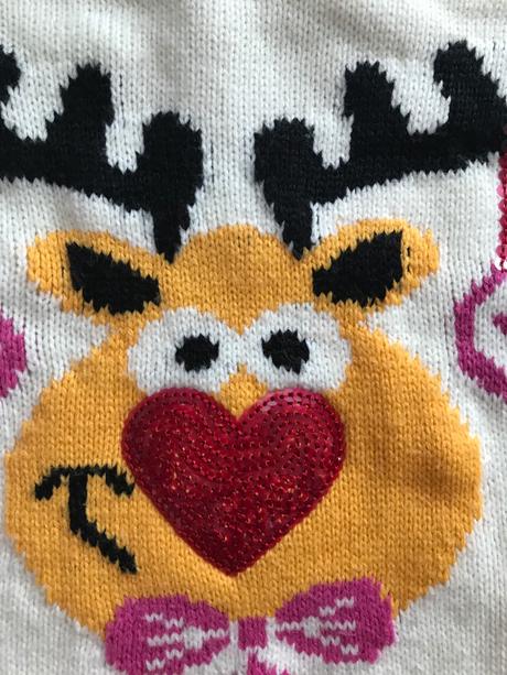 Svetr vánoční crémový - v.5/6 let, 116