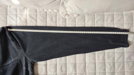 Tmavě šedá halenka, 38