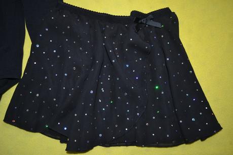 Cvičební gymnastický trikot na 4-6 let, 110 / 116 / 122