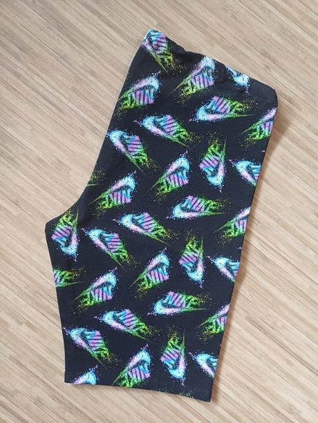 Kraťasy vel.cca l/xl, l