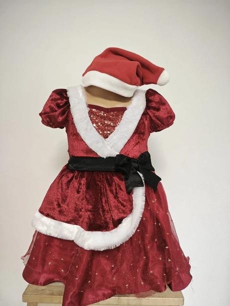 Vánoční šaty, 80