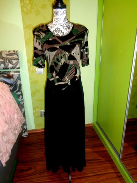 Krásné černé dlouhé společenské šaty, xl