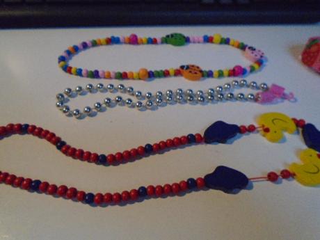 Korálky prstýnky frozen náramek 9ks, 