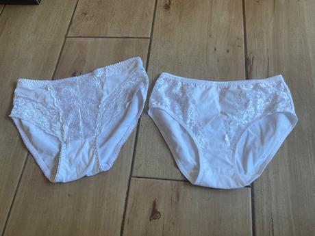 2x dámské spodní kalhotky- s/m, m