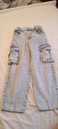 Džíny, kik,158