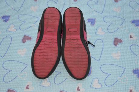 Černorůžové kotníčkové boty, 35