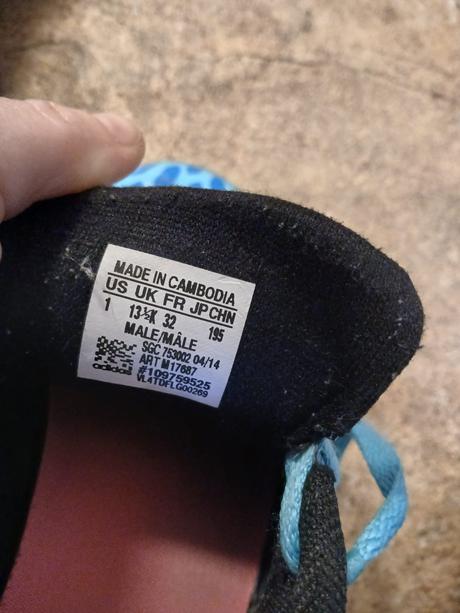 Sálovky adidas, vel. 32, adidas,32
