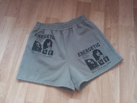 Šedé teplákové kraťasy vel. m, m