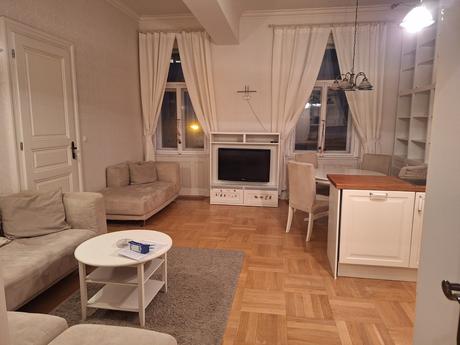 Obyvak ikea pohovka, lezadlo, konferencni stolek,, 