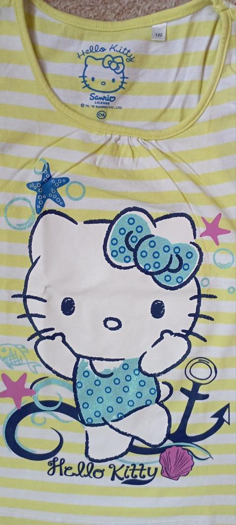 Tílko hello kitty zn."sanrio/c&a" vel."122", sanrio,122