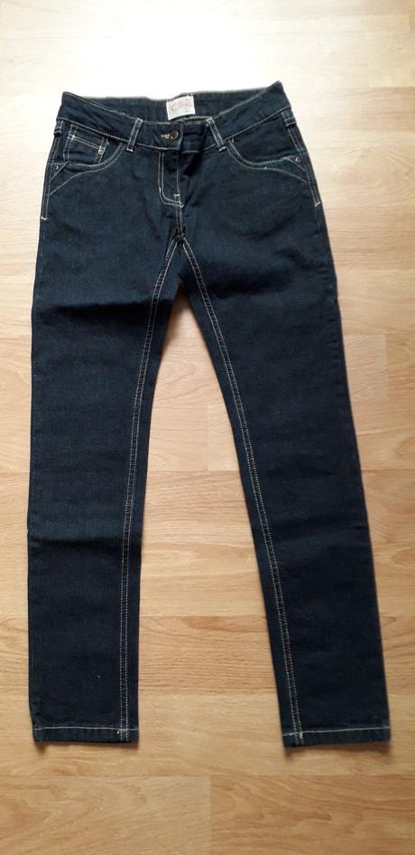 Džíny alive, alive,152